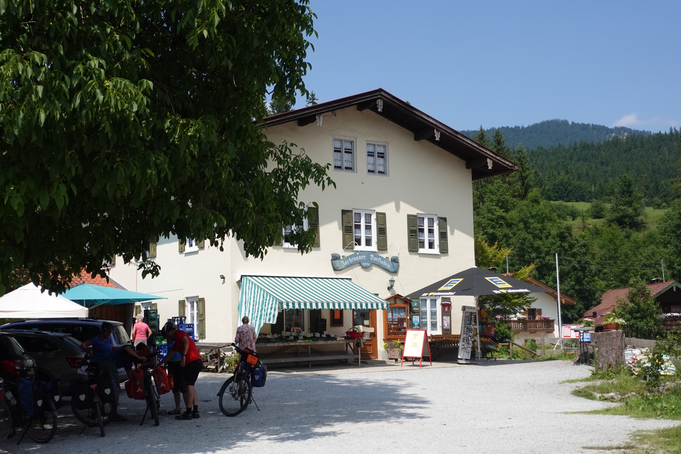 Laden in Jachenau