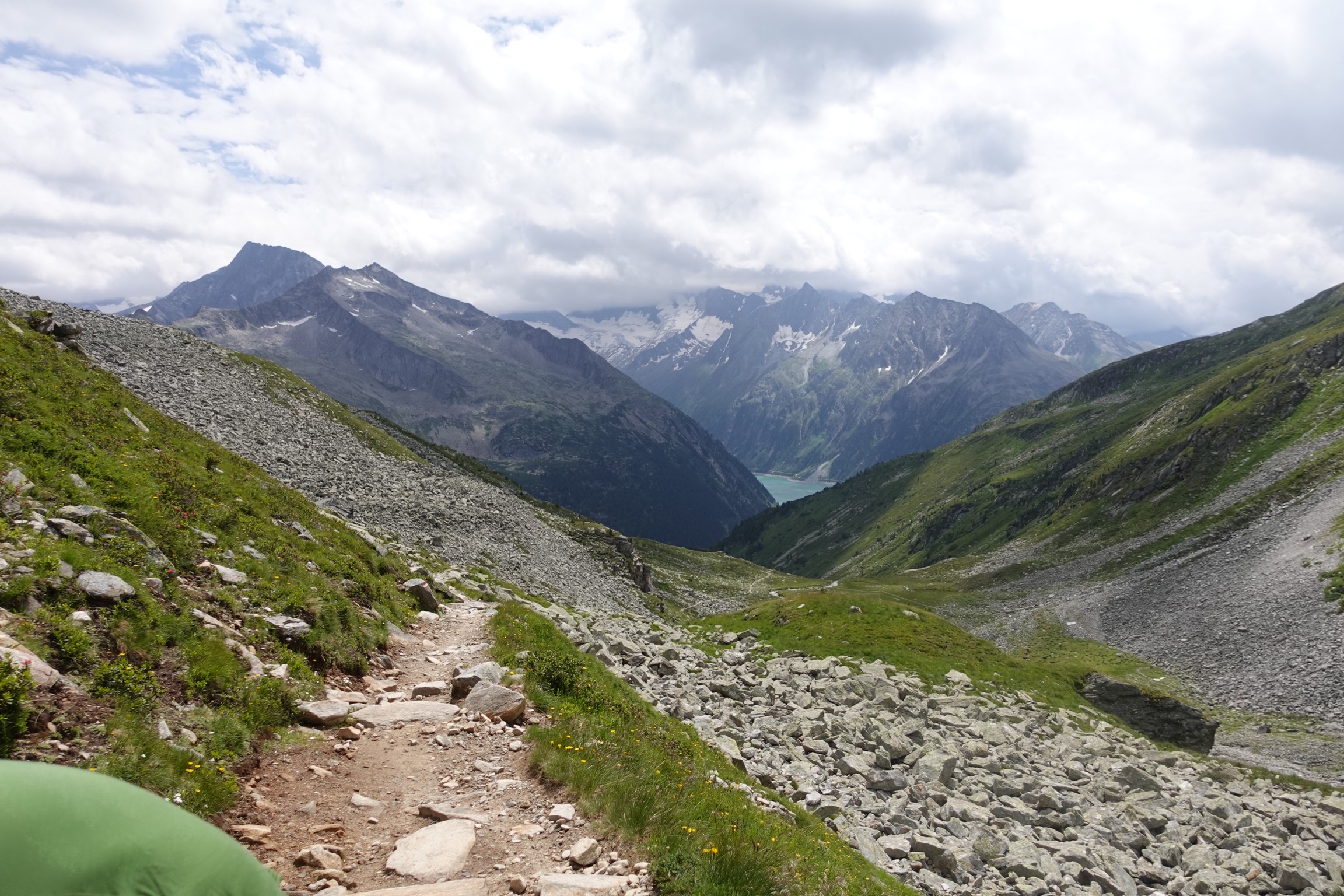 Blick ins Tal vom Friesenberghaus