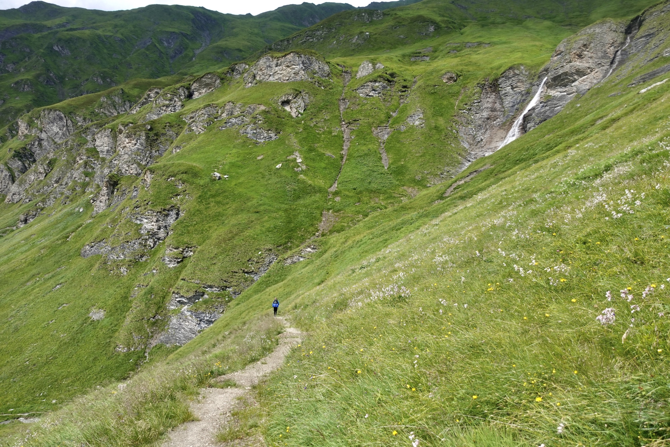 Abstieg ins Weitental