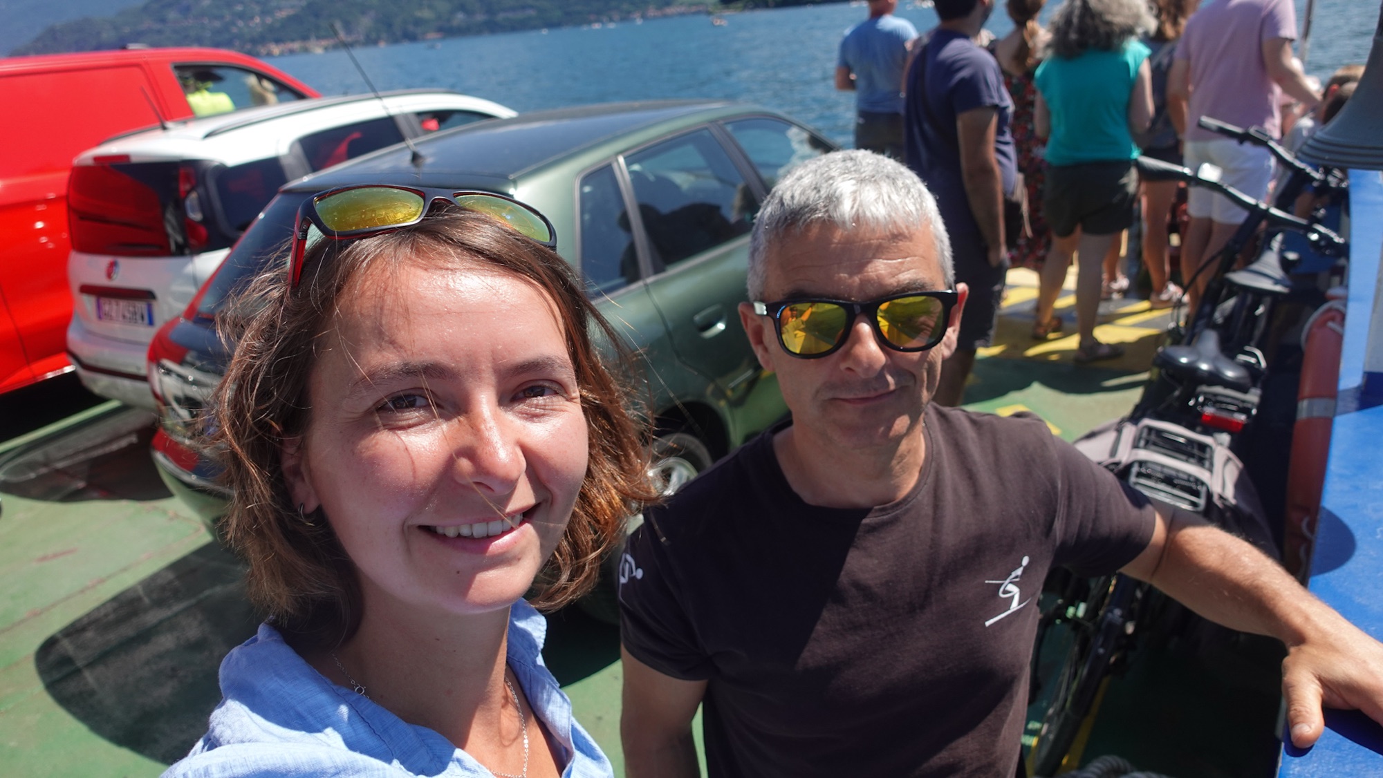 Auf der Autofähre nach Bellagio