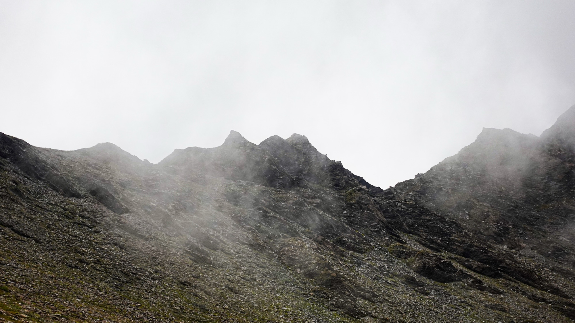 Meine Stimmung kippt, das Wetter auch.