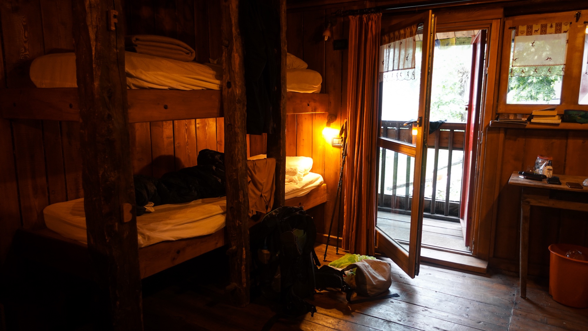 Schlafsaal im Rifugio Dahu