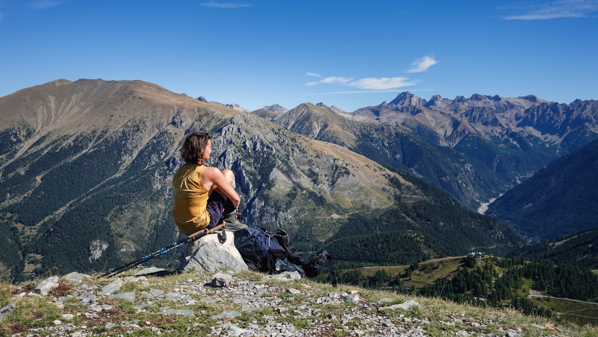 Blick zurück auf die Alpen